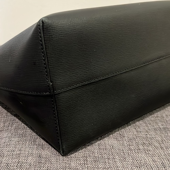 Tom Ford black mini tote with crossbody strap. 100% authentic - Picture 3 of 8